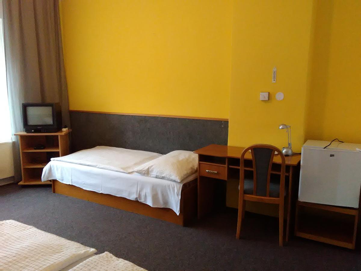 Penzion Vis A Vis Třebíč Extérieur photo